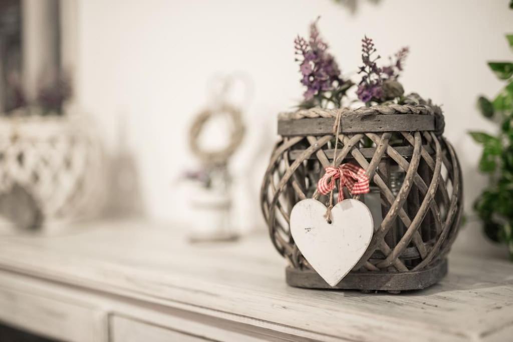 רומא Shabby Apartment @Trastevere מראה חיצוני תמונה